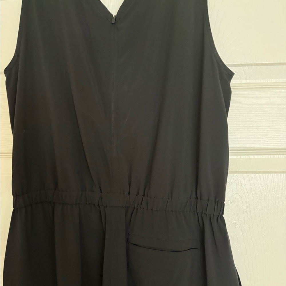 NWT Eddie Bauer Women’s Departure Jumpsuit - Size M - Picture 2 of 4